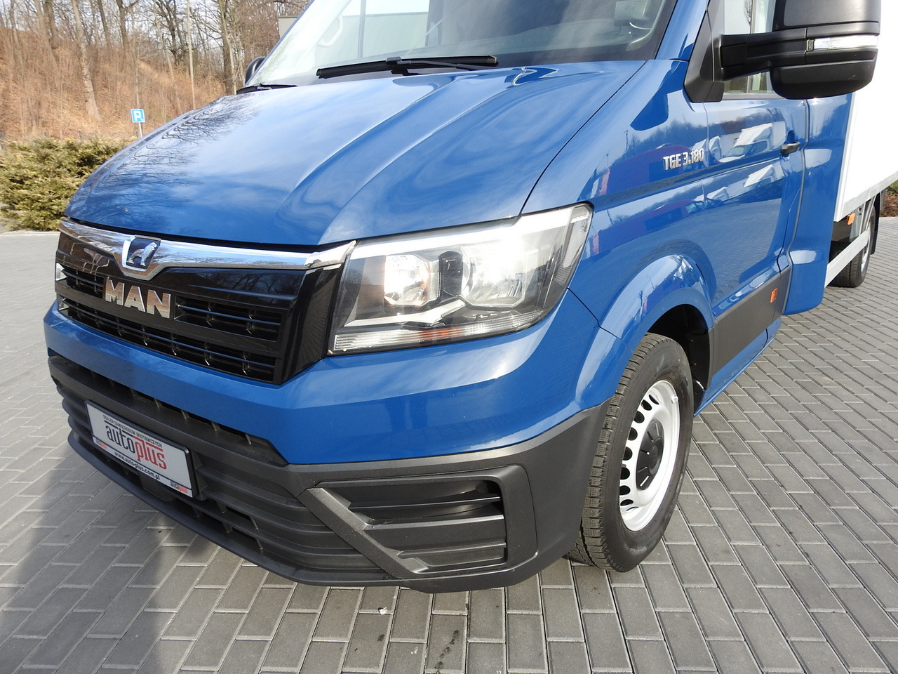 Фургон-рефрижератор MAN TGE 3.180 REGRIGERATOR BOX -5*C 8 PALLETS HEATING FUNCTION CRUISE CONTROL PNEUMATICS AIR CONDITIONING 180HP: фото 19 Фургон-рефрижератор MAN TGE 3.180 REGRIGERATOR BOX -5*C 8 PALLETS HEATING FUNCTION CRUISE CONTROL PNEUMATICS AIR CONDITIONING 180HP: фото 19