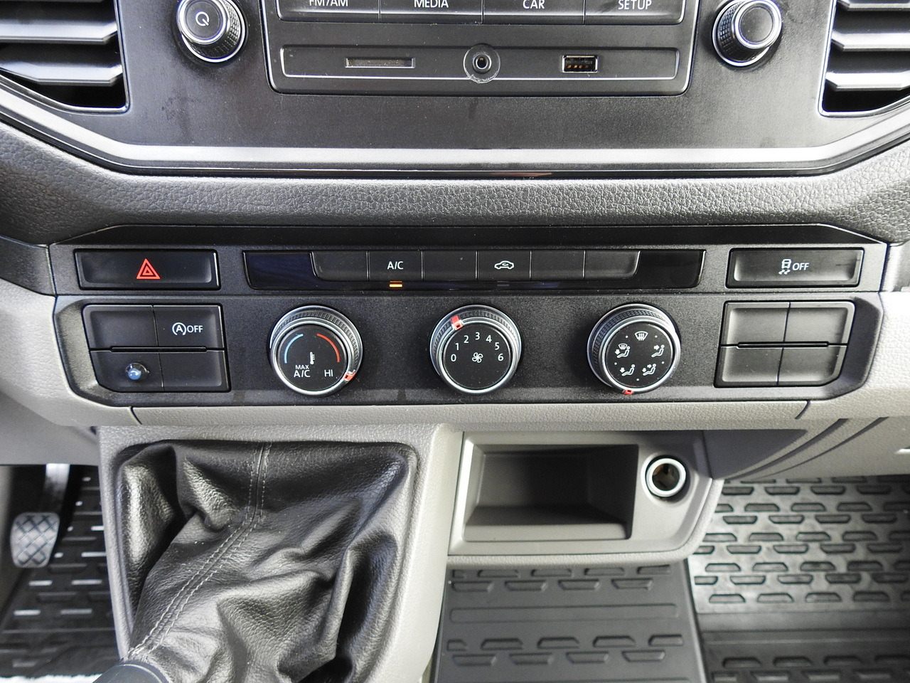 Фургон-рефрижератор MAN TGE 3.180 REGRIGERATOR BOX -5*C 8 PALLETS HEATING FUNCTION CRUISE CONTROL PNEUMATICS AIR CONDITIONING 180HP: фото 36 Фургон-рефрижератор MAN TGE 3.180 REGRIGERATOR BOX -5*C 8 PALLETS HEATING FUNCTION CRUISE CONTROL PNEUMATICS AIR CONDITIONING 180HP: фото 36