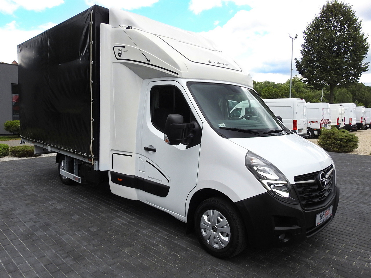 OPEL MOVANO TARPAULIN 10 PALLETS WEBASTO CRUISE CONTROL AIR CONDITIONING PNEUMATICS 165HP - Тентованный фургон: фото 4 OPEL MOVANO TARPAULIN 10 PALLETS WEBASTO CRUISE CONTROL AIR CONDITIONING PNEUMATICS 165HP - Тентованный фургон: фото 4