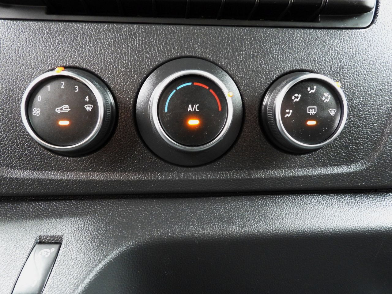 Фургон-рефрижератор RENAULT MASTER REFRIGERATOR VAN -10*C POWER SUPPLY 230V CRUISE CONTROL NAVIGATION LED LIGHTS AIR CONDITIONING  150HP: фото 47