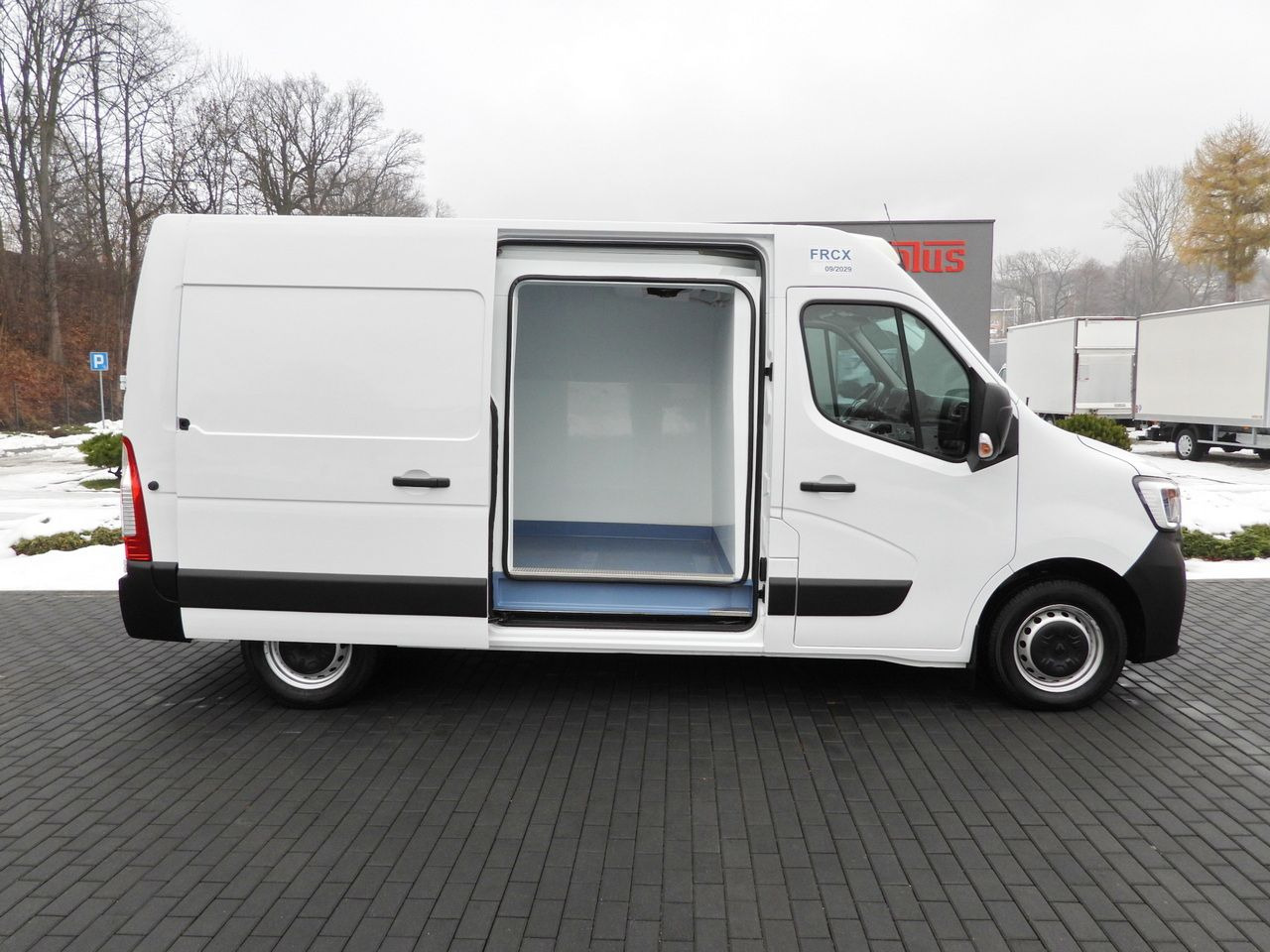 Фургон-рефрижератор RENAULT MASTER REFRIGERATOR VAN -10*C POWER SUPPLY 230V CRUISE CONTROL NAVIGATION LED LIGHTS AIR CONDITIONING  150HP: фото 8