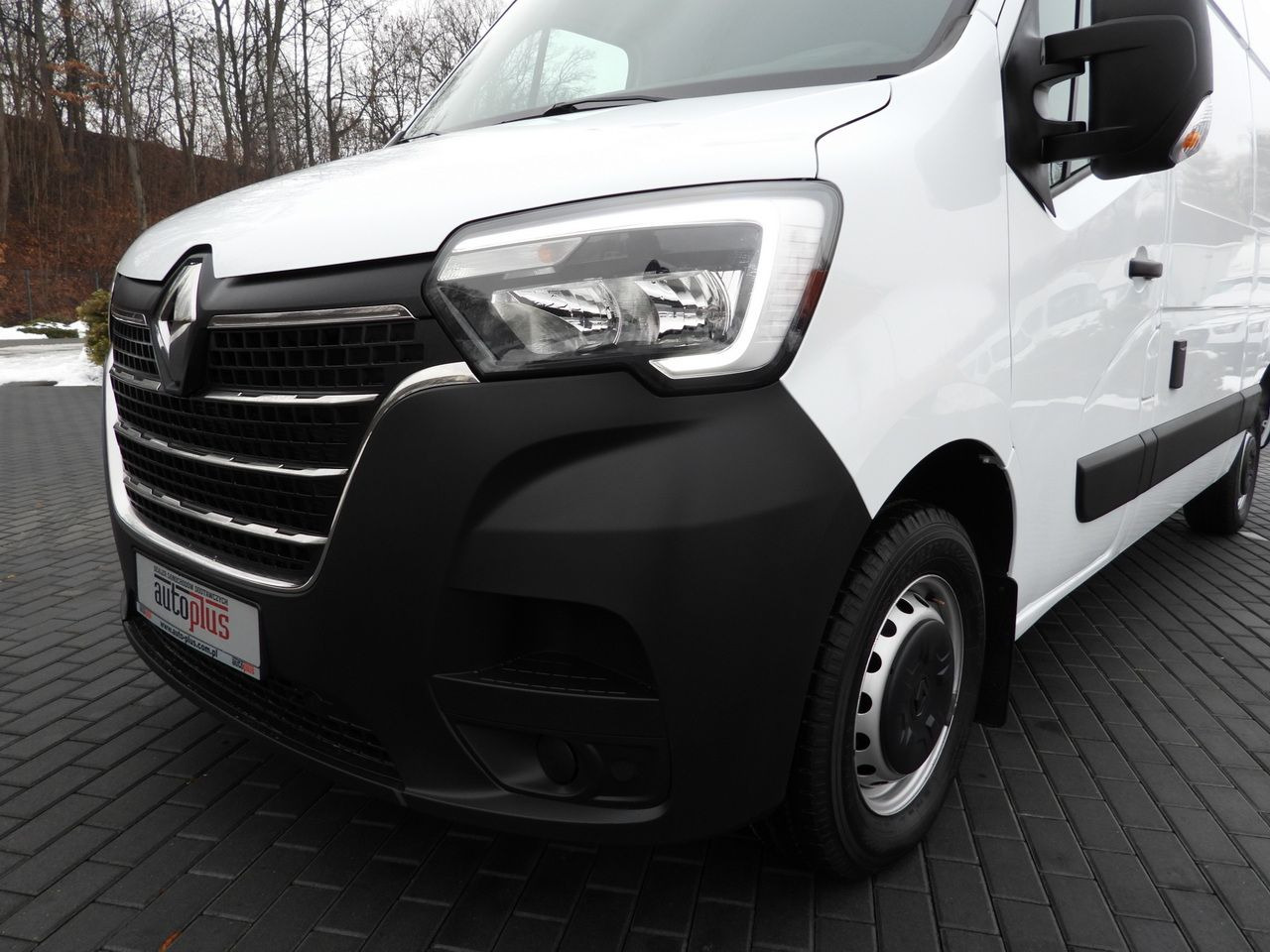 Фургон-рефрижератор RENAULT MASTER REFRIGERATOR VAN -10*C POWER SUPPLY 230V CRUISE CONTROL NAVIGATION LED LIGHTS AIR CONDITIONING  150HP: фото 23