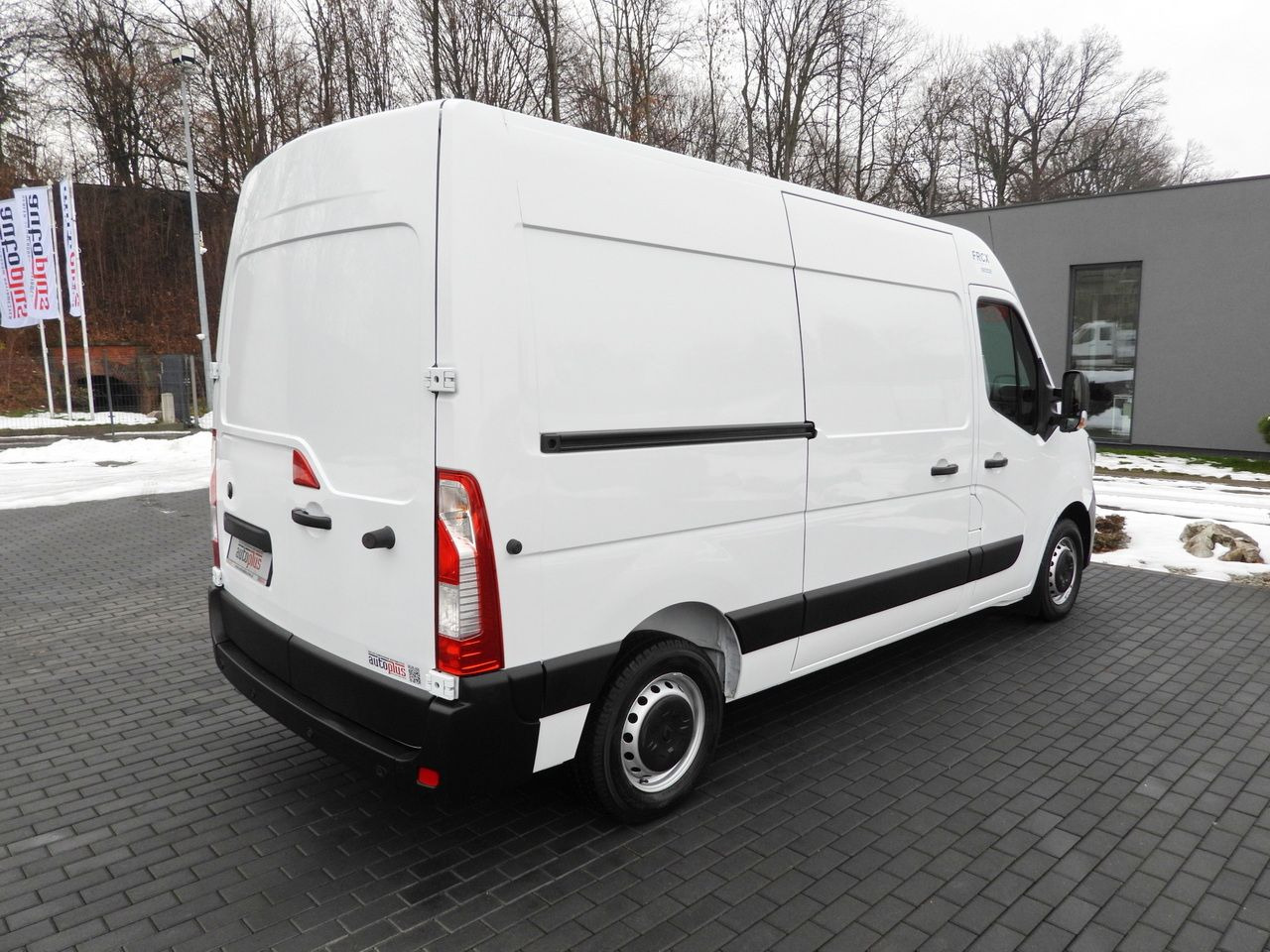 Фургон-рефрижератор RENAULT MASTER REFRIGERATOR VAN -10*C POWER SUPPLY 230V CRUISE CONTROL NAVIGATION LED LIGHTS AIR CONDITIONING  150HP: фото 16