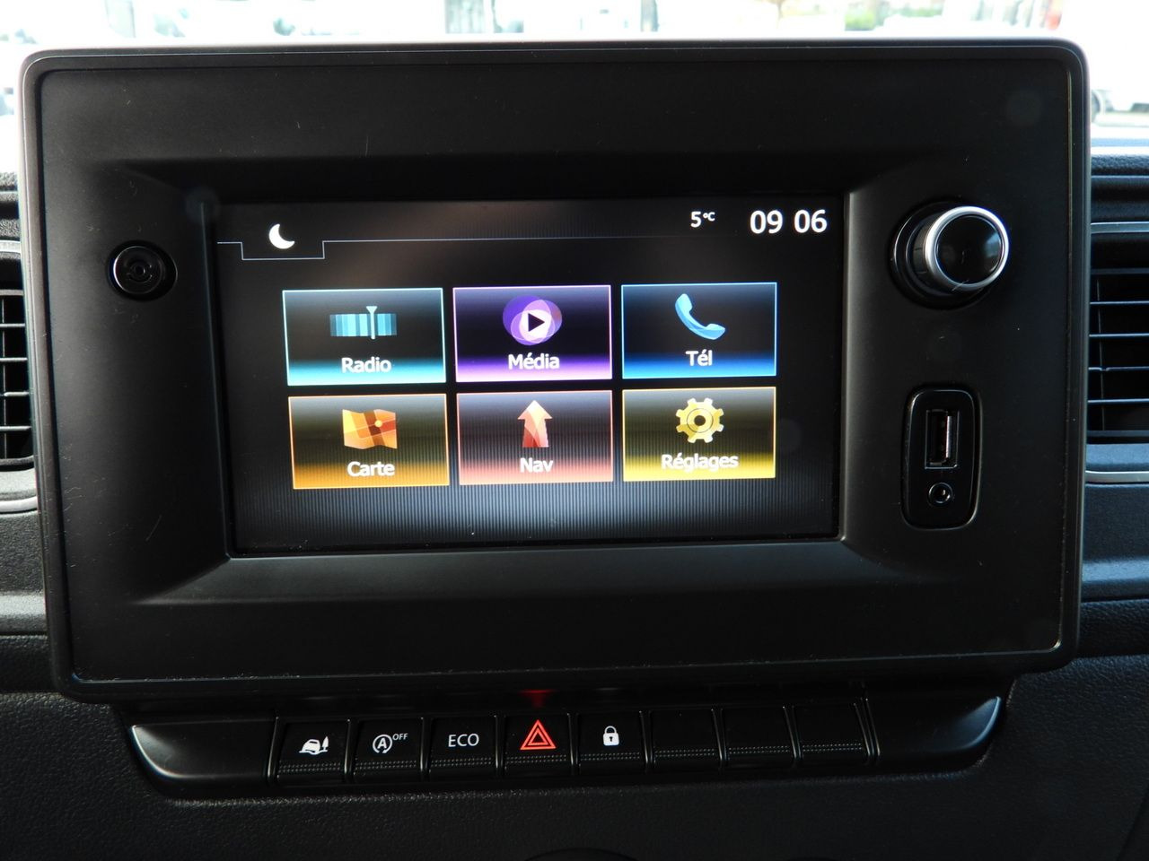 Фургон-рефрижератор RENAULT MASTER REFRIGERATOR VAN -10*C POWER SUPPLY 230V CRUISE CONTROL NAVIGATION LED LIGHTS AIR CONDITIONING  150HP: фото 41