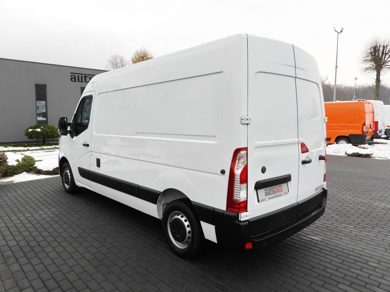 Фургон-рефрижератор RENAULT MASTER REFRIGERATOR VAN -10*C POWER SUPPLY 230V CRUISE CONTROL NAVIGATION LED LIGHTS AIR CONDITIONING  150HP: фото 10