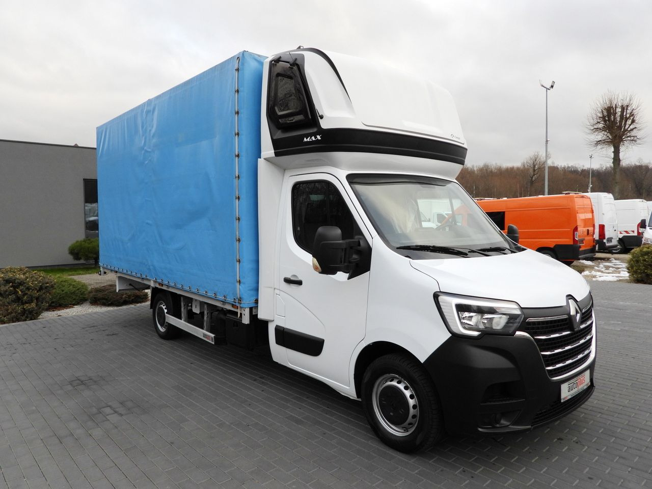 RENAULT MASTER TARPAULIN 10 PALLETS CRUISE CONTROL NAVIGATION LED LIGHTS PNEUMATICS AIR CONDITIONING 165HP - Тентованный фургон: фото 4 RENAULT MASTER TARPAULIN 10 PALLETS CRUISE CONTROL NAVIGATION LED LIGHTS PNEUMATICS AIR CONDITIONING 165HP - Тентованный фургон: фото 4
