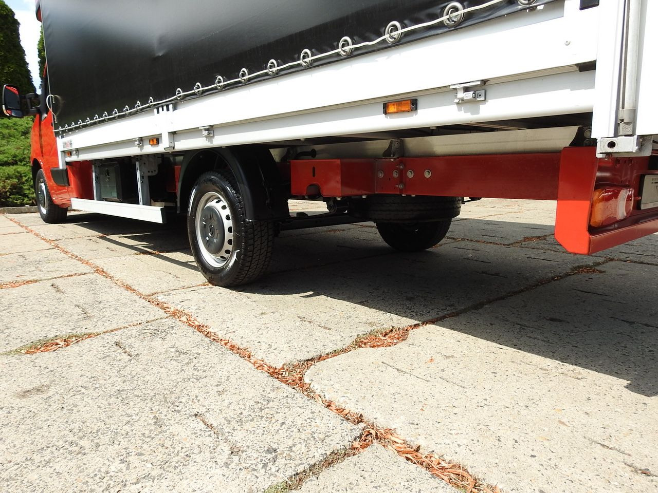 Тентованный фургон RENAULT MASTER TARPAULIN 10 PALLETS WEBASTO CRUISE CONTROL LED LIGHTS PNEUMATICS AIR CONDITIONING 165HP: фото 15 Тентованный фургон RENAULT MASTER TARPAULIN 10 PALLETS WEBASTO CRUISE CONTROL LED LIGHTS PNEUMATICS AIR CONDITIONING 165HP: фото 15