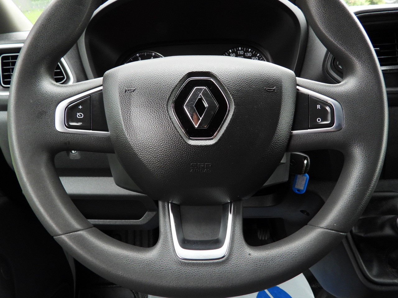 Тентованный фургон RENAULT MASTER TARPAULIN 10 PALLETS WEBASTO CRUISE CONTROL LED LIGHTS PNEUMATICS AIR CONDITIONING 165HP: фото 32 Тентованный фургон RENAULT MASTER TARPAULIN 10 PALLETS WEBASTO CRUISE CONTROL LED LIGHTS PNEUMATICS AIR CONDITIONING 165HP: фото 32