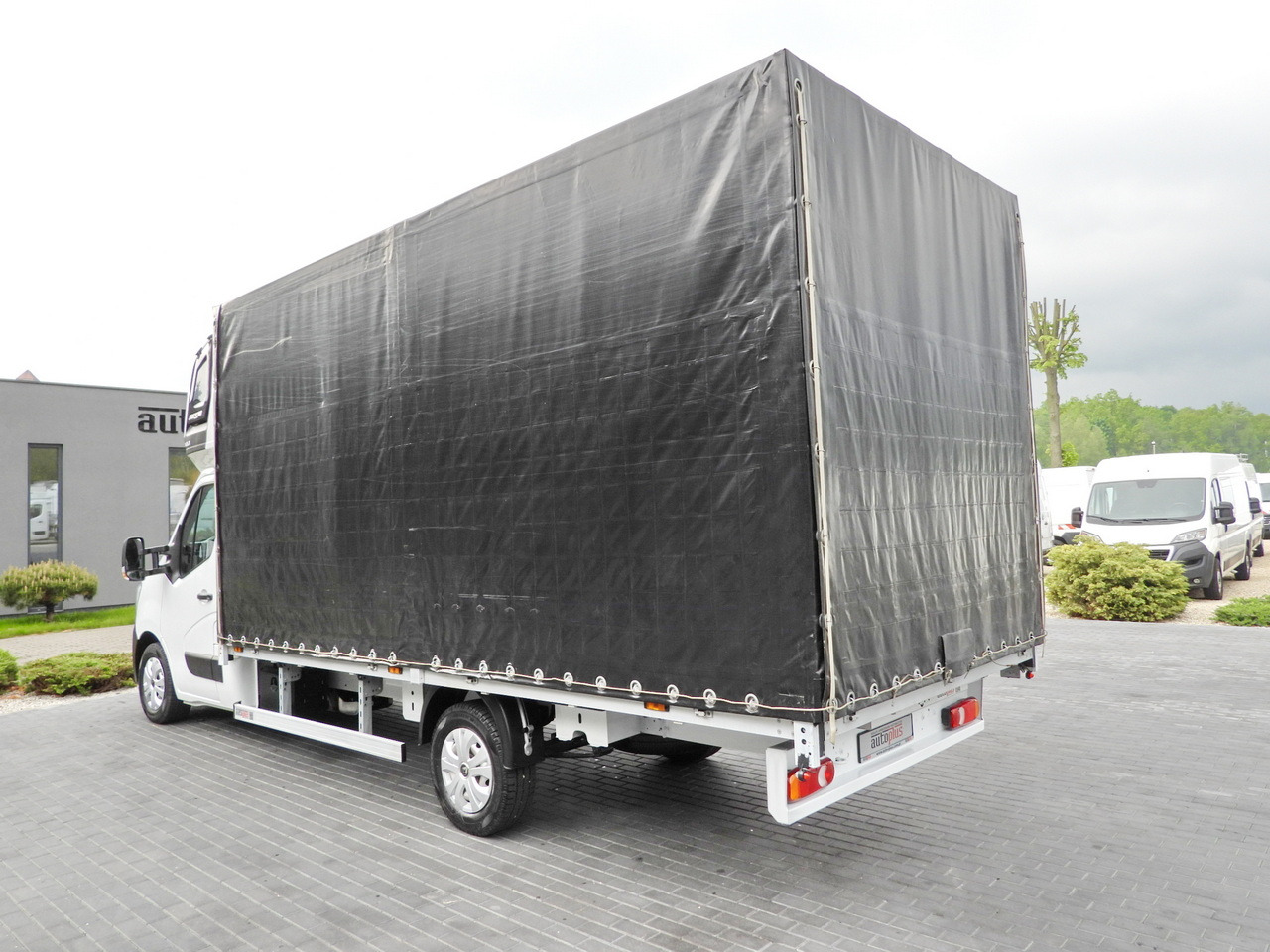 Тентованный фургон RENAULT MASTER TARPAULIN 10 PALLETS WEBASTO CRUISE CONTROL LED LIGHTS PNEUMATICS AIR CONDITIONING 165HP: фото 10 Тентованный фургон RENAULT MASTER TARPAULIN 10 PALLETS WEBASTO CRUISE CONTROL LED LIGHTS PNEUMATICS AIR CONDITIONING 165HP: фото 10