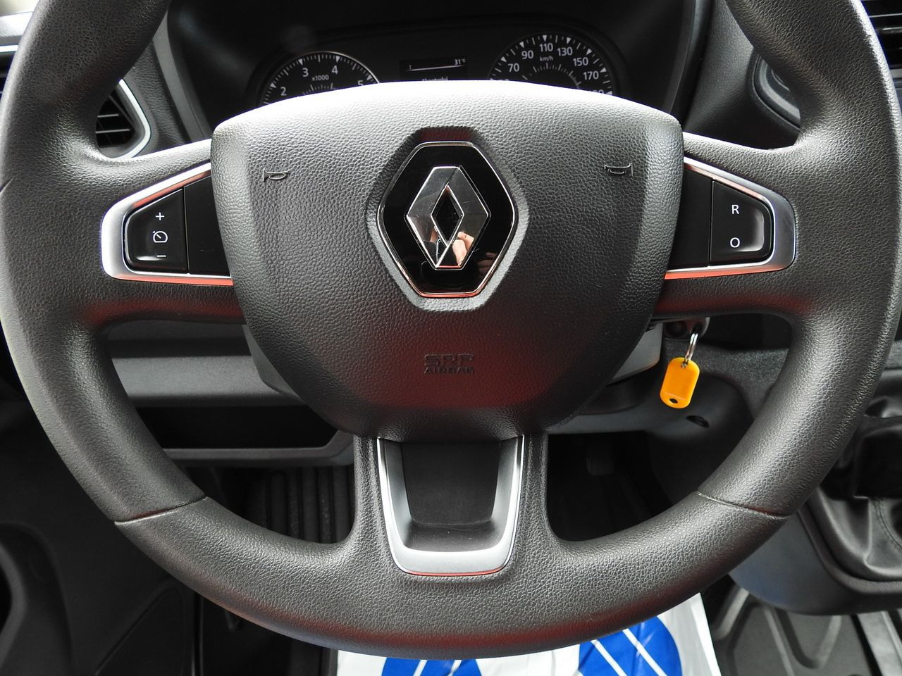 Тентованный фургон RENAULT MASTER TARPAULIN 10 PALLETS WEBASTO CRUISE CONTROL LED LIGHTS PNEUMATICS AIR CONDITIONING 165HP: фото 31 Тентованный фургон RENAULT MASTER TARPAULIN 10 PALLETS WEBASTO CRUISE CONTROL LED LIGHTS PNEUMATICS AIR CONDITIONING 165HP: фото 31