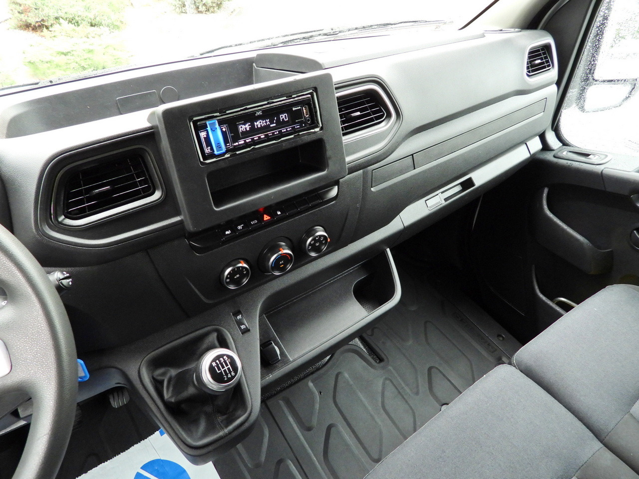 Тентованный фургон RENAULT MASTER TARPAULIN 10 PALLETS WEBASTO CRUISE CONTROL LED LIGHTS PNEUMATICS AIR CONDITIONING 165HP: фото 33 Тентованный фургон RENAULT MASTER TARPAULIN 10 PALLETS WEBASTO CRUISE CONTROL LED LIGHTS PNEUMATICS AIR CONDITIONING 165HP: фото 33