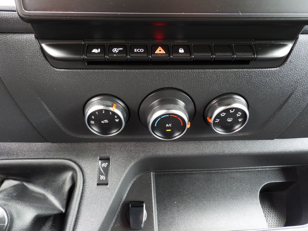 Тентованный фургон RENAULT MASTER TARPAULIN 12 PALLETS WEBASTO CRUISE CONTROL NAVIGATION LED LIGHTS PNEUMATICS AIR CONDITIONING  165HP: фото 34