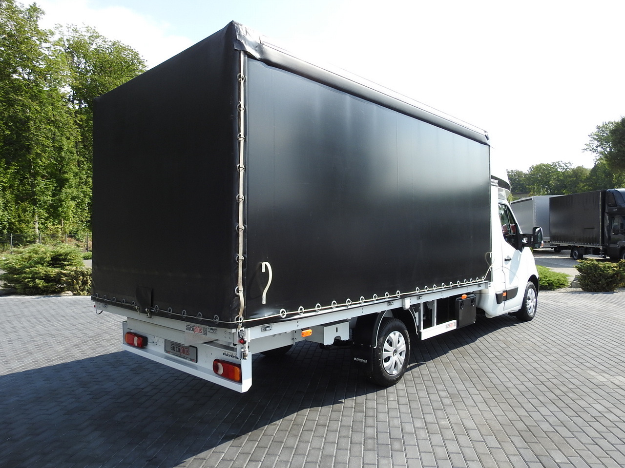 RENAULT MASTER TARPAULIN 8 PALLETS CRUISE CONTROL AIR CONDITIONING 170HP - Тентованный фургон: фото 3 RENAULT MASTER TARPAULIN 8 PALLETS CRUISE CONTROL AIR CONDITIONING 170HP - Тентованный фургон: фото 3