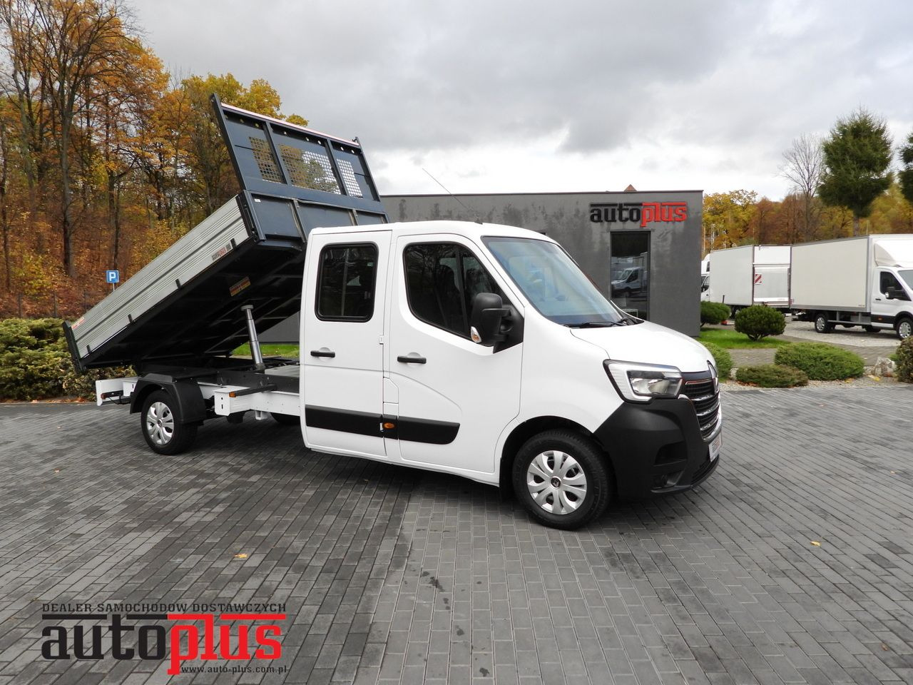 RENAULT MASTER TIPPER DOUBLE CABIN DOKA 7 SEATS CRUISE CONTROL NAVIGATION LED LIGHTS AIR CONDITIONING 145HP - Малотоннажный самосвал: фото 1 RENAULT MASTER TIPPER DOUBLE CABIN DOKA 7 SEATS CRUISE CONTROL NAVIGATION LED LIGHTS AIR CONDITIONING 145HP - Малотоннажный самосвал: фото 1