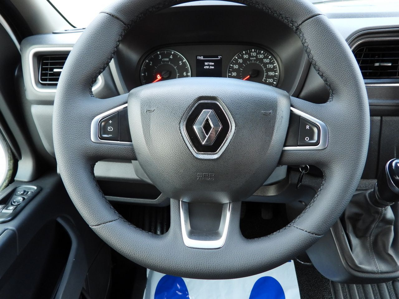 Малотоннажный самосвал RENAULT MASTER TIPPER DOUBLE CABIN DOKA 7 SEATS CRUISE CONTROL NAVIGATION LED LIGHTS AIR CONDITIONING  145HP: фото 28