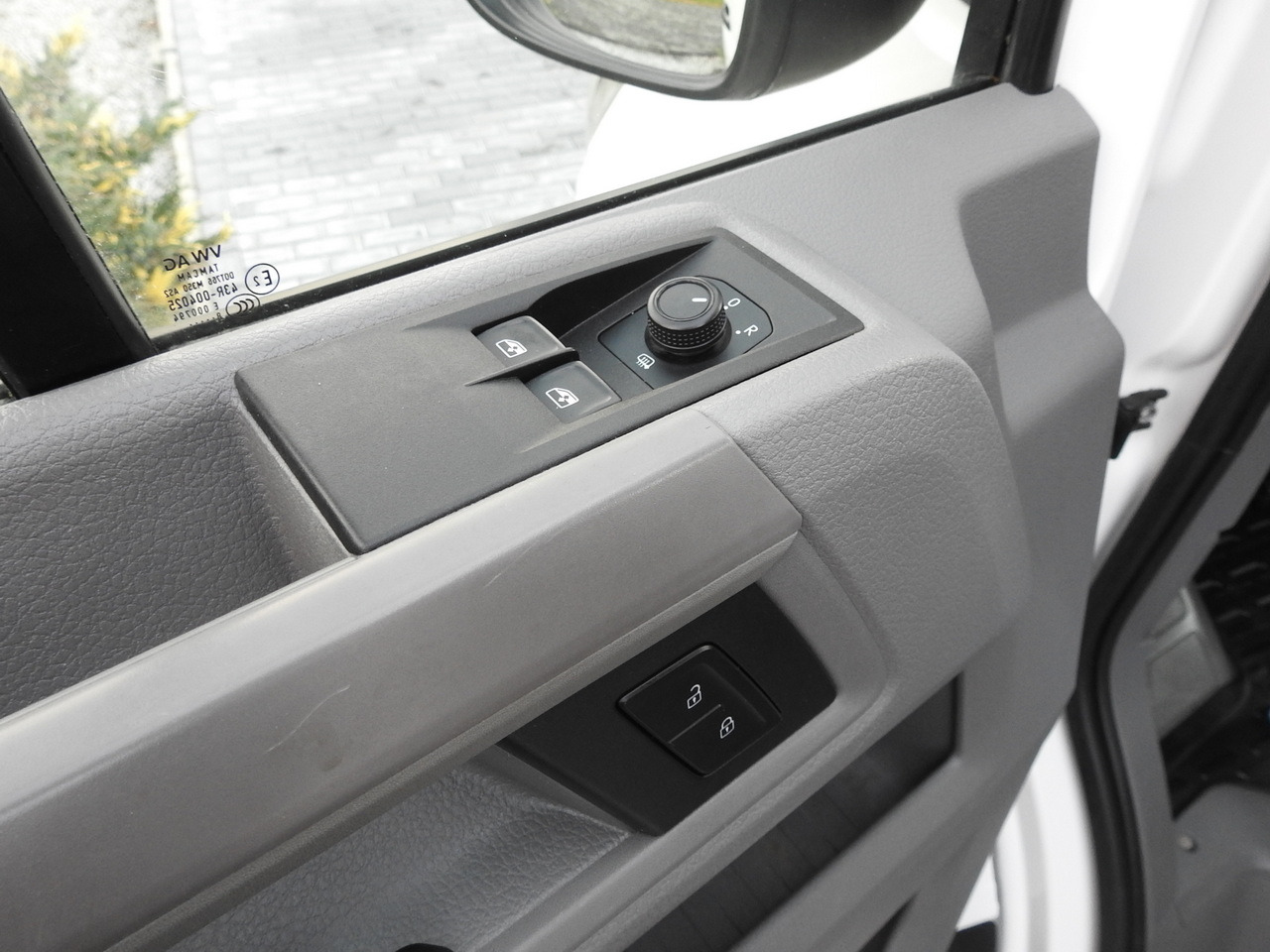 Цельнометаллический фургон VOLKSWAGEN CRAFTER 4X4 4MOTION BOX DELIVERY VAN 7 SEATS AIR CONDITIONING  140HP: фото 26