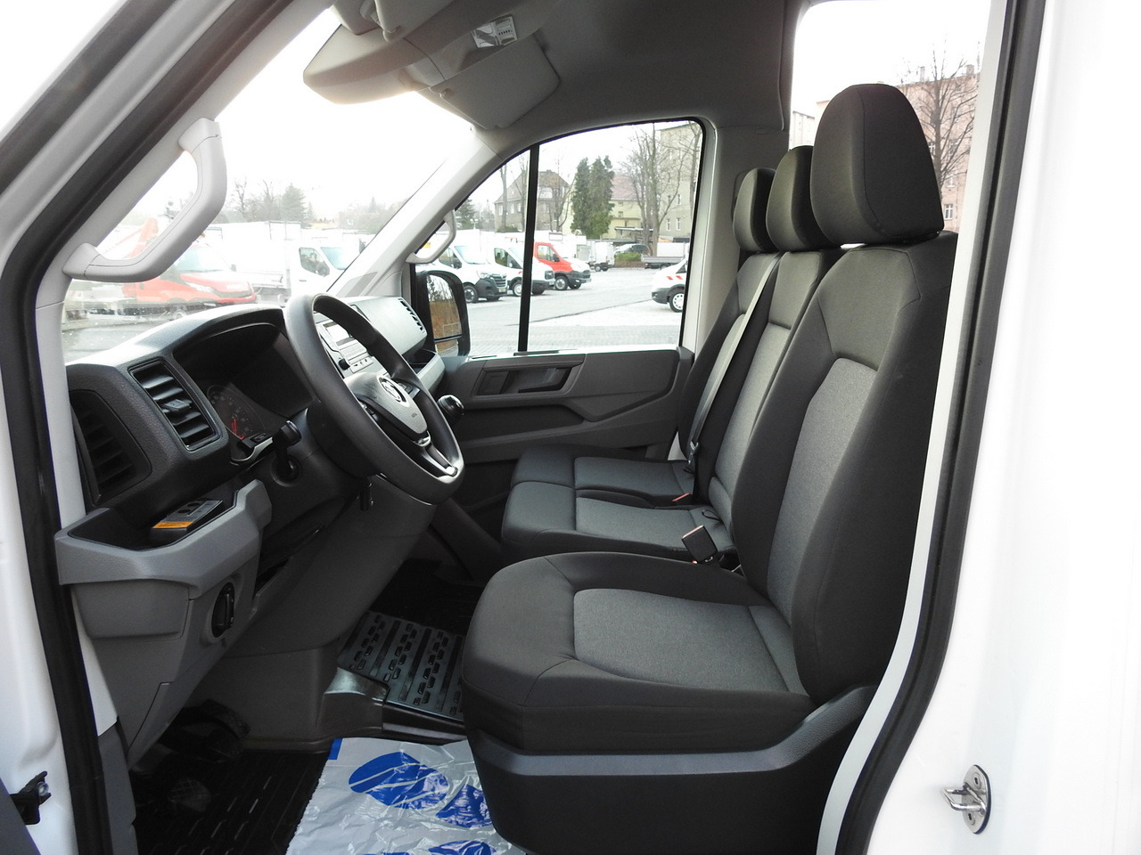 Цельнометаллический фургон VOLKSWAGEN CRAFTER 4X4 4MOTION BOX DELIVERY VAN 7 SEATS AIR CONDITIONING  140HP: фото 25