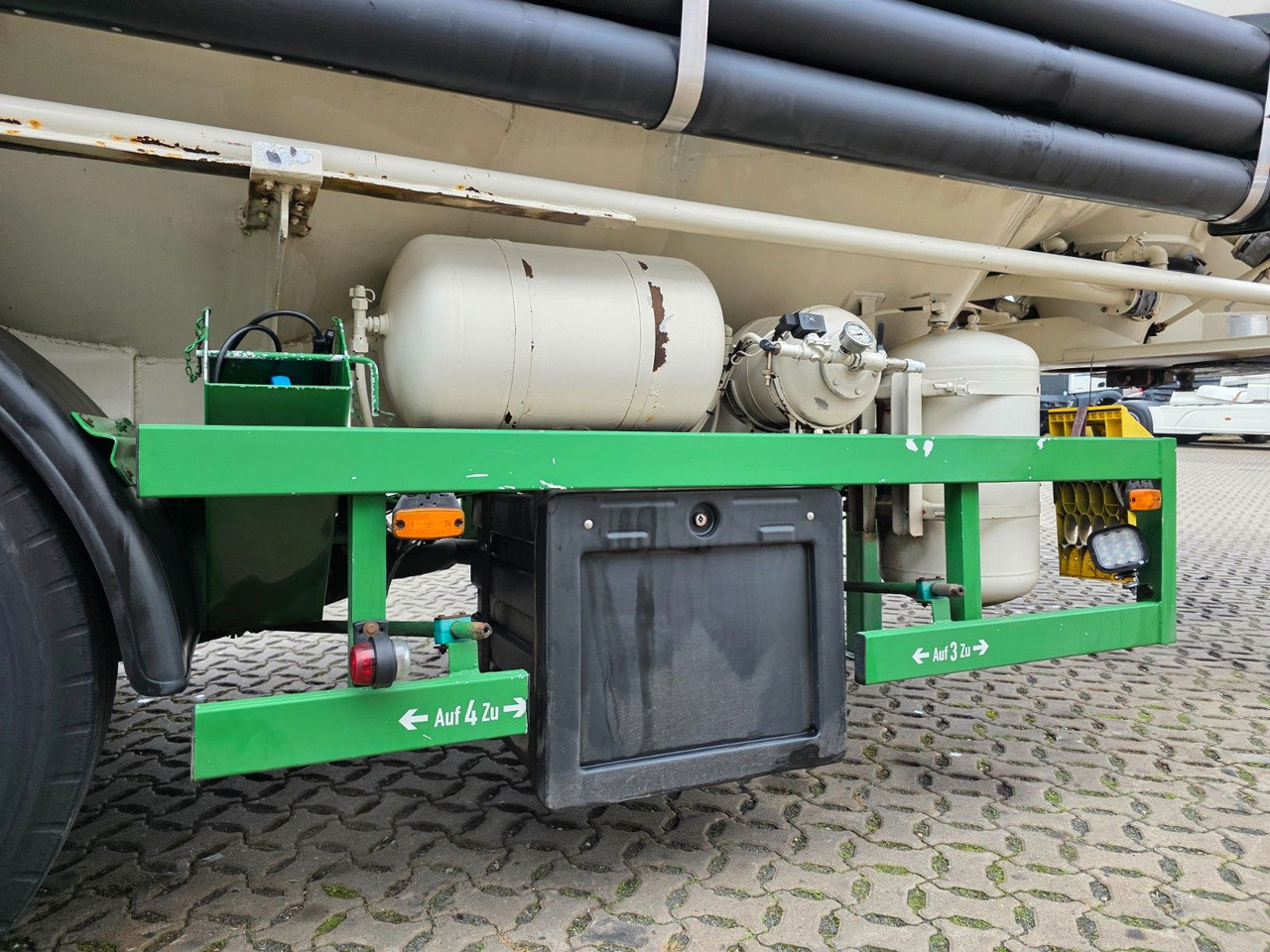 Полуприцеп цистерна для сыпучих грузов Köhler BSCX31/51/A / 51.000 l / Lenkachse: фото 31 Полуприцеп цистерна для сыпучих грузов Köhler BSCX31/51/A / 51.000 l / Lenkachse: фото 31