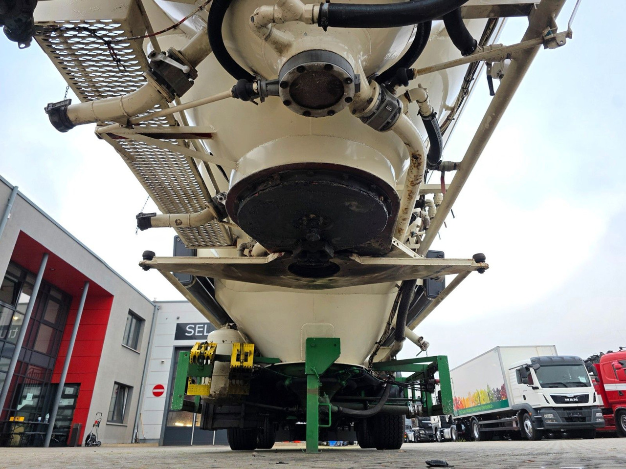 Полуприцеп цистерна для сыпучих грузов Köhler BSCX31/51/A / 51.000 l / Lenkachse: фото 37 Полуприцеп цистерна для сыпучих грузов Köhler BSCX31/51/A / 51.000 l / Lenkachse: фото 37