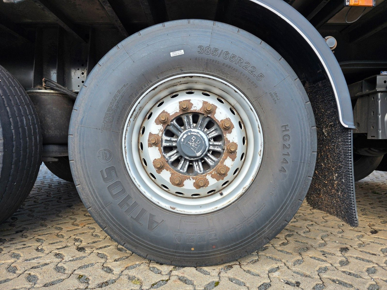 Полуприцеп для перевозки напитков System Trailer PRSSL-24-1-TRI / Ldbw / Lenkachse: фото 38 Полуприцеп для перевозки напитков System Trailer PRSSL-24-1-TRI / Ldbw / Lenkachse: фото 38