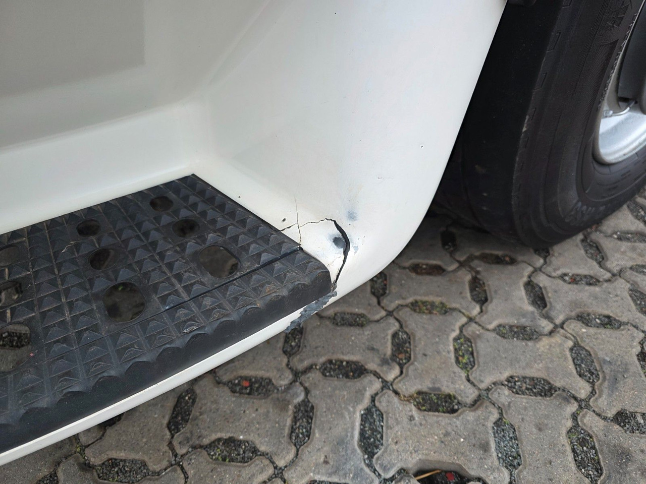 Тягач Iveco Stralis 480 / ZF Intarder / Standklimaanlage: фото 49 Тягач Iveco Stralis 480 / ZF Intarder / Standklimaanlage: фото 49