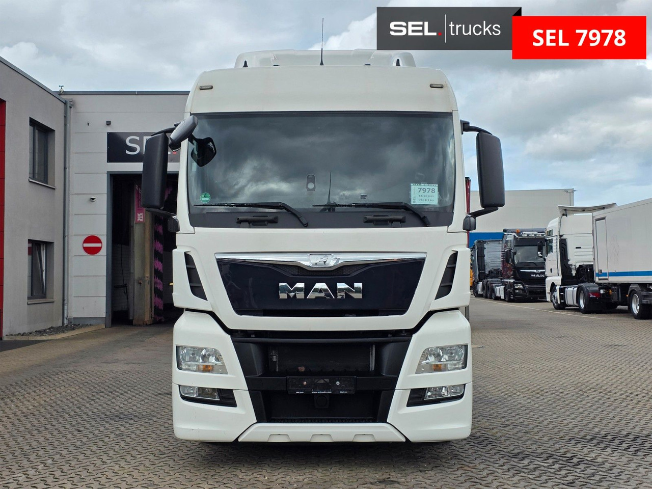 MAN TGX 18.400 4x2 LLS-U / ZF Intarder / Hubkupplung - Тягач: фото 2 MAN TGX 18.400 4x2 LLS-U / ZF Intarder / Hubkupplung - Тягач: фото 2