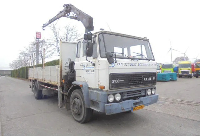 DAF 2100 TURBO - Грузовик бортовой/ Платформа: фото 3 DAF 2100 TURBO - Грузовик бортовой/ Платформа: фото 3