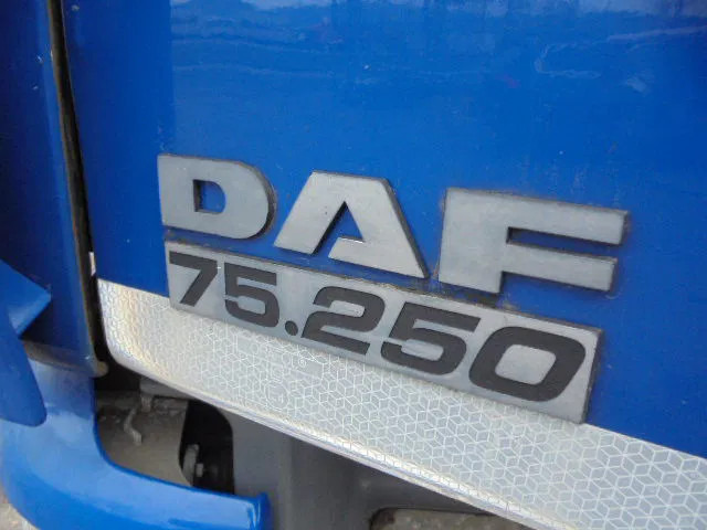 Грузовик-шасси DAF CF 75.250 6X2: фото 8 Грузовик-шасси DAF CF 75.250 6X2: фото 8