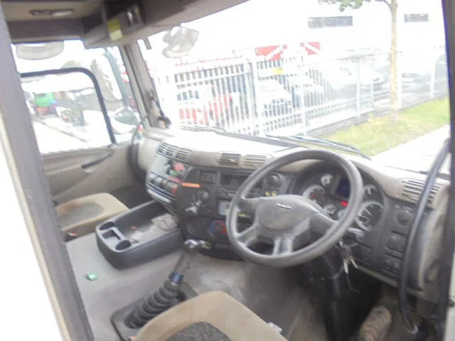 DAF CF 85.410 8X4 BLADGEVEERD в лизинг DAF CF 85.410 8X4 BLADGEVEERD: фото 8