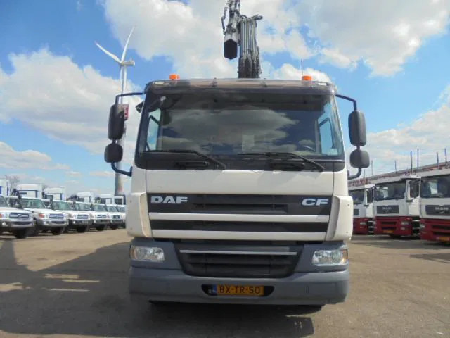 DAF FAN CF75-250 6X2 - Мусоровоз: фото 2 DAF FAN CF75-250 6X2 - Мусоровоз: фото 2