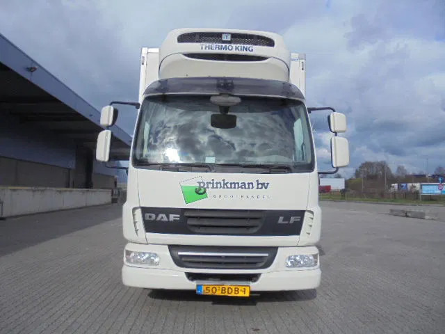 DAF LF 45 210 NL TRUCK - Рефрижератор: фото 2 DAF LF 45 210 NL TRUCK - Рефрижератор: фото 2