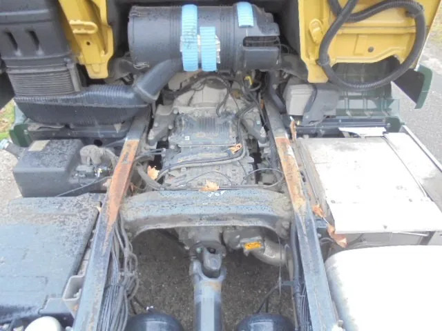 MAN TGS 23.400 LL.U 6X2 - Автовоз: фото 5 MAN TGS 23.400 LL.U 6X2 - Автовоз: фото 5