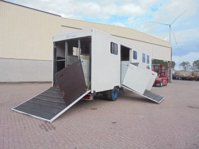 Netam ONCZ 16/108 002 NL KENTEKEN - Полуприцеп для перевозки животных: фото 4 Netam ONCZ 16/108 002 NL KENTEKEN - Полуприцеп для перевозки животных: фото 4