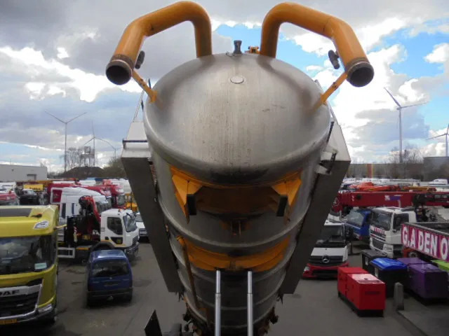 Terberg FM 1850 8X4 TRIPLE NL TRUCK - Ассенизатор: фото 5 Terberg FM 1850 8X4 TRIPLE NL TRUCK - Ассенизатор: фото 5