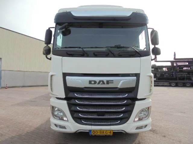 DAF XF 430 - Тягач: фото 2 DAF XF 430 - Тягач: фото 2