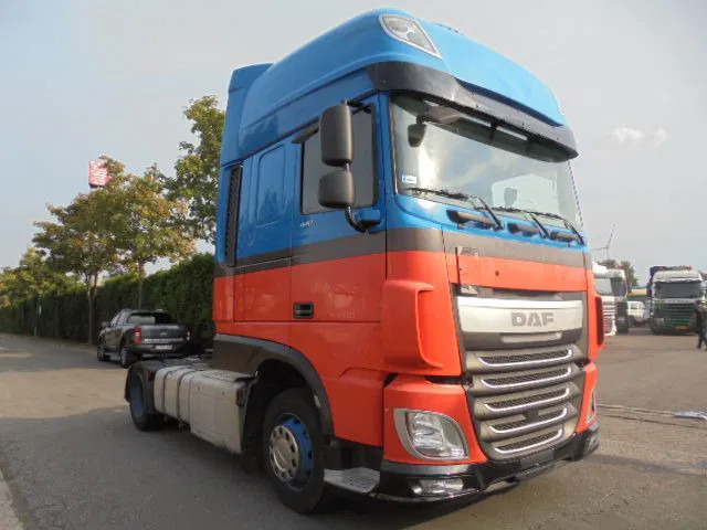 DAF XF 440 FT MEGA - Тягач: фото 3 DAF XF 440 FT MEGA - Тягач: фото 3