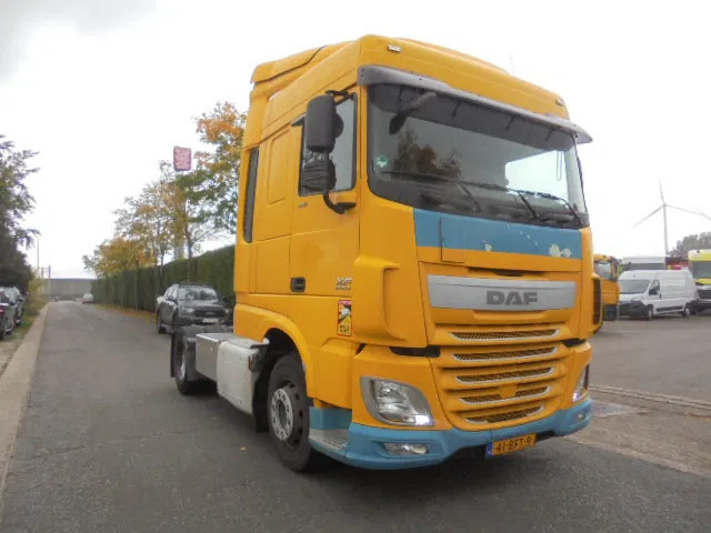 DAF XF 440 NL TRUCK - Тягач: фото 3 DAF XF 440 NL TRUCK - Тягач: фото 3