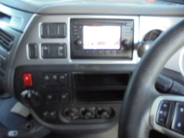 Тягач DAF XF 460 6X2 RHD: фото 7