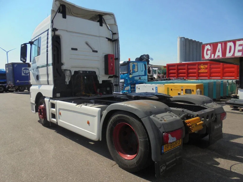 MAN TGX 18.400 - Тягач: фото 4 MAN TGX 18.400 - Тягач: фото 4