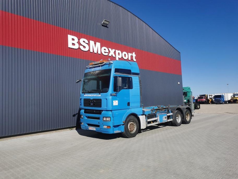 MAN 26.530 6x4 Multilift - Крюковой мультилифт: фото 1 MAN 26.530 6x4 Multilift - Крюковой мультилифт: фото 1