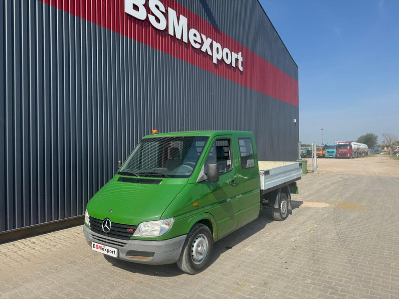 Mercedes-Benz Sprinter 313 - Малотоннажный бортовой грузовик: фото 1 Mercedes-Benz Sprinter 313 - Малотоннажный бортовой грузовик: фото 1