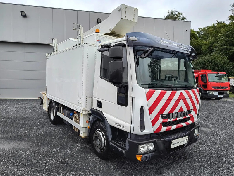 Iveco EuroCargo 120 120E18 + COMET 151TAL (15 m) - Грузовик: фото 2 Iveco EuroCargo 120 120E18 + COMET 151TAL (15 m) - Грузовик: фото 2