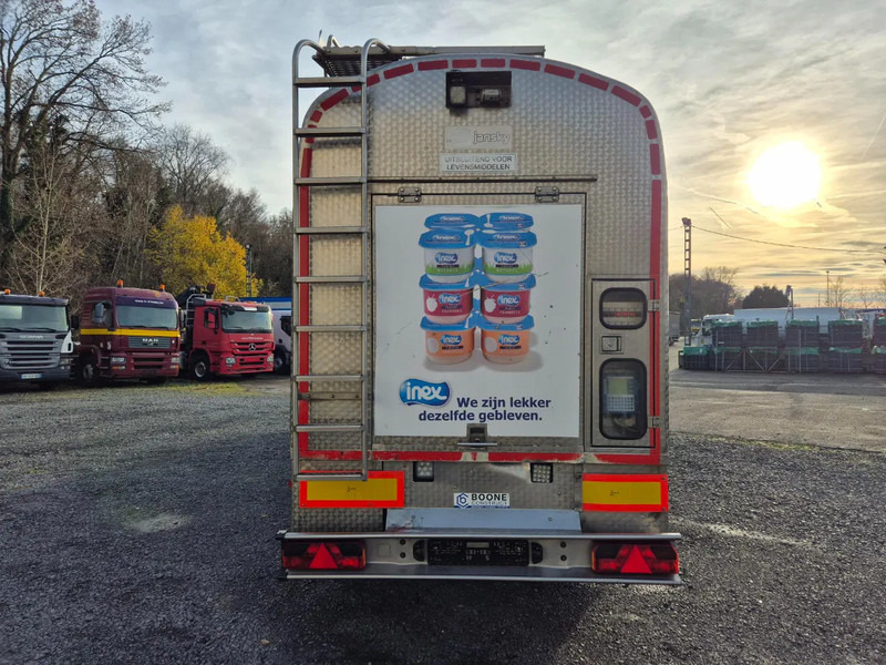 Mafa 30 000L INSULATED INOX TANK - 3 COMP - PUMP - Полуприцеп-цистерна: фото 4 Mafa 30 000L INSULATED INOX TANK - 3 COMP - PUMP - Полуприцеп-цистерна: фото 4