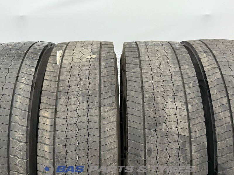 Bridgestone Bridgestone 315/80R22.5 Ecopia Drive Enliten 154/150 M+S 3PMSF gebruikte set - Шина для Грузовиков: фото 2 Bridgestone Bridgestone 315/80R22.5 Ecopia Drive Enliten 154/150 M+S 3PMSF gebruikte set - Шина для Грузовиков: фото 2