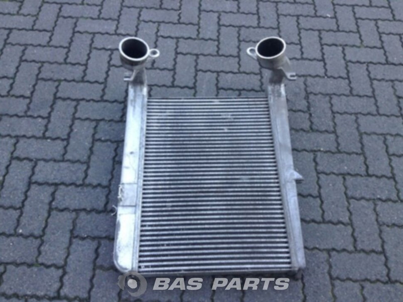 DAF Intercooler DAF 1372296 - Интеркулер для Грузовиков: фото 2 DAF Intercooler DAF 1372296 - Интеркулер для Грузовиков: фото 2
