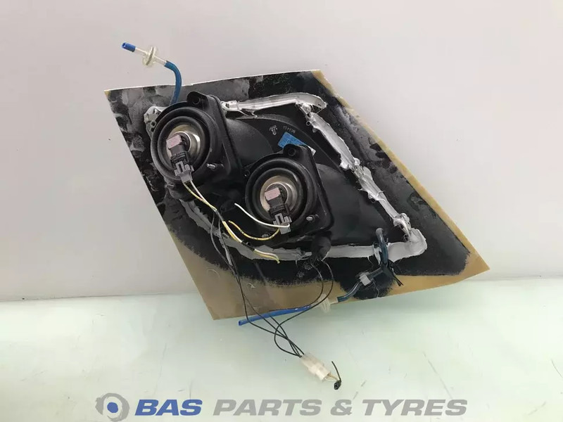 DAF XF106 Daklicht DAF 1682976 - Свет/ Освещение для Грузовиков: фото 2 DAF XF106 Daklicht DAF 1682976 - Свет/ Освещение для Грузовиков: фото 2