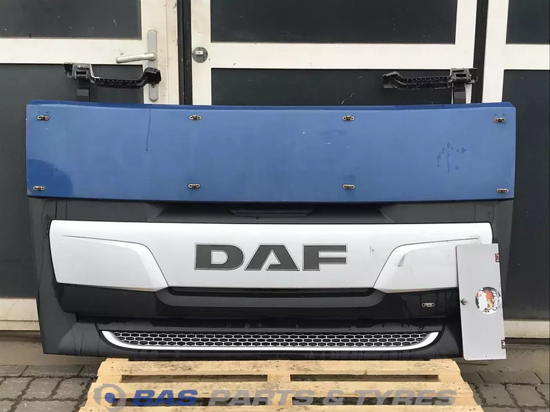DAF XF106 Grille DAF 1892076 - Решётка радиатора для Грузовиков: фото 1 DAF XF106 Grille DAF 1892076 - Решётка радиатора для Грузовиков: фото 1