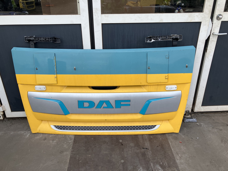 DAF XF106 Grille DAF 1892076 - Решётка радиатора для Грузовиков: фото 1 DAF XF106 Grille DAF 1892076 - Решётка радиатора для Грузовиков: фото 1