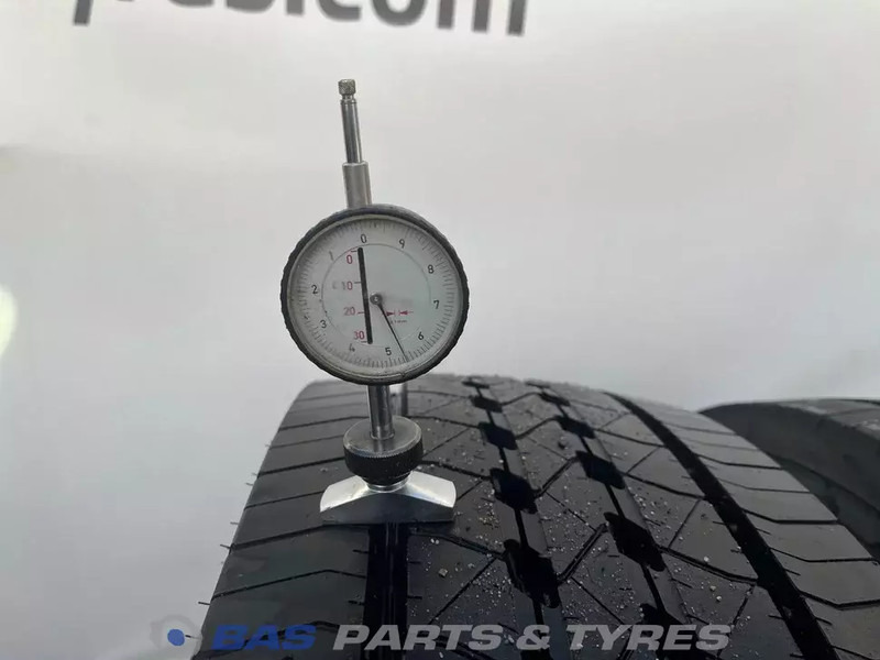 Goodyear Goodyear 295/80R22.5 KMAX S G2 154/149 M M+S 3PMSF gebruikte set - Шина для Грузовиков: фото 3 Goodyear Goodyear 295/80R22.5 KMAX S G2 154/149 M M+S 3PMSF gebruikte set - Шина для Грузовиков: фото 3