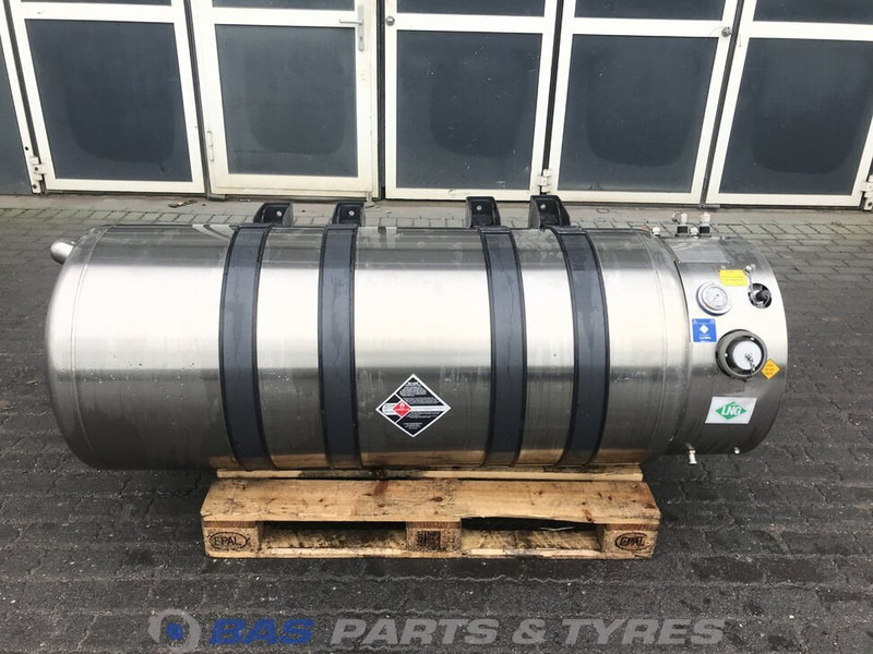 Scania LNG tank Scania 406 Liter 2782050 - Топливный бак для Грузовиков: фото 1 Scania LNG tank Scania 406 Liter 2782050 - Топливный бак для Грузовиков: фото 1